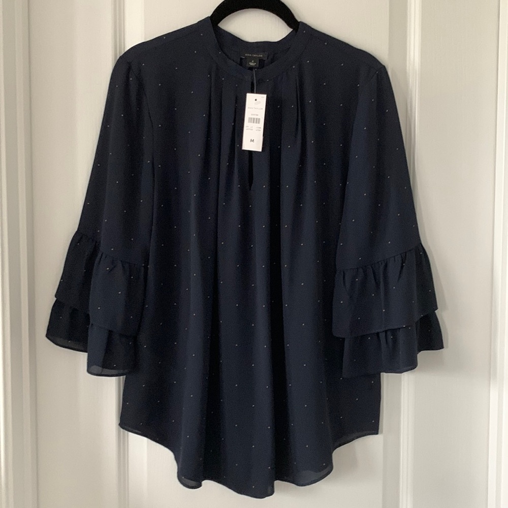 NWT ANN TAYLOR Pleated Detail 3/4 Ruffle Sleeves Polka Dot Print Blouse Size M
